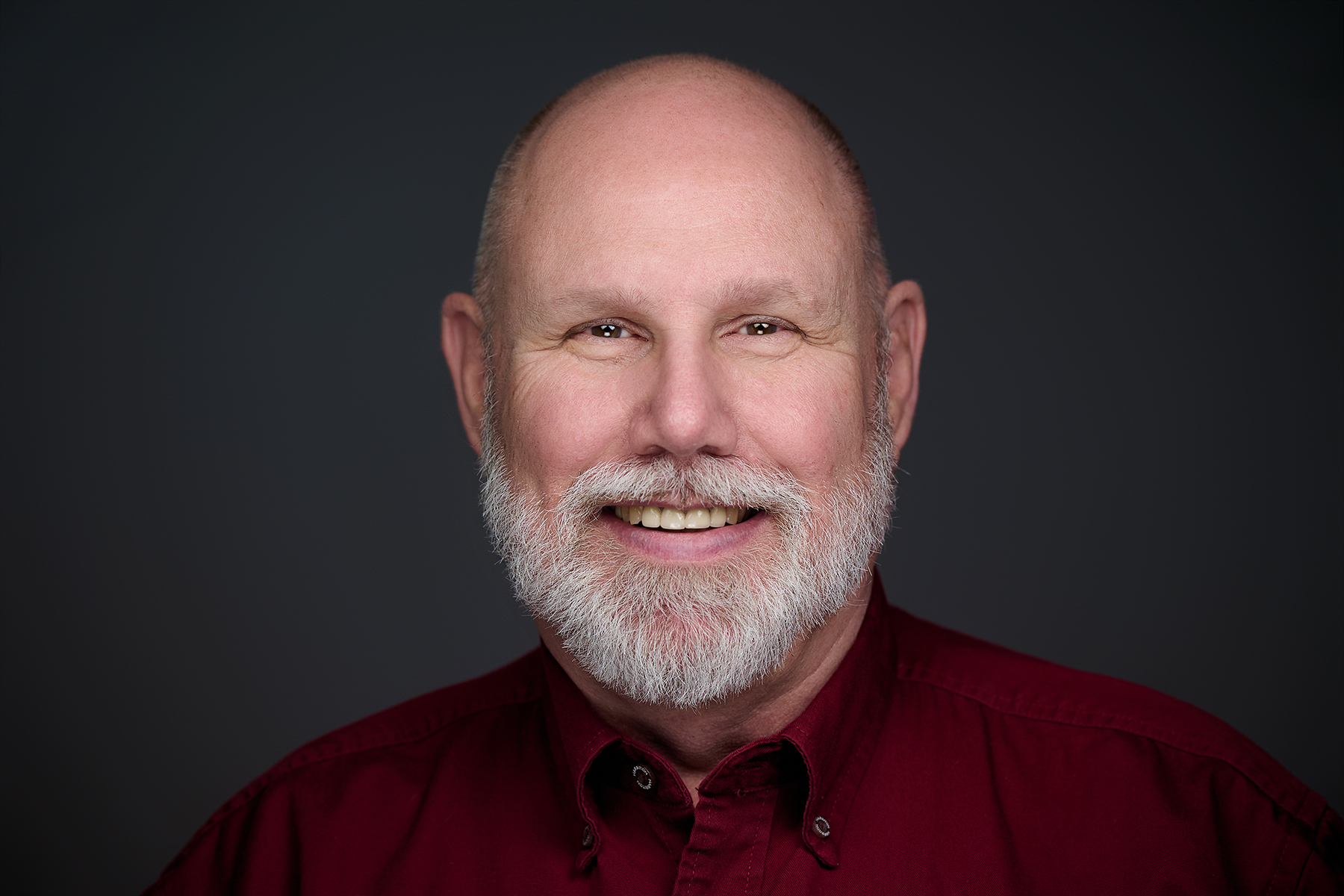 Headshot Executive: Bob Evart