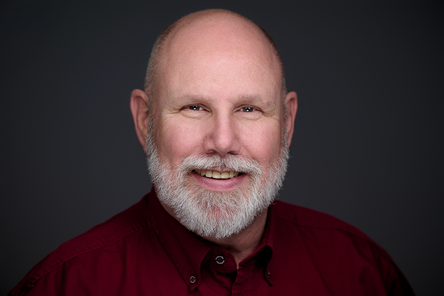 Headshot Executive: Bob Evart