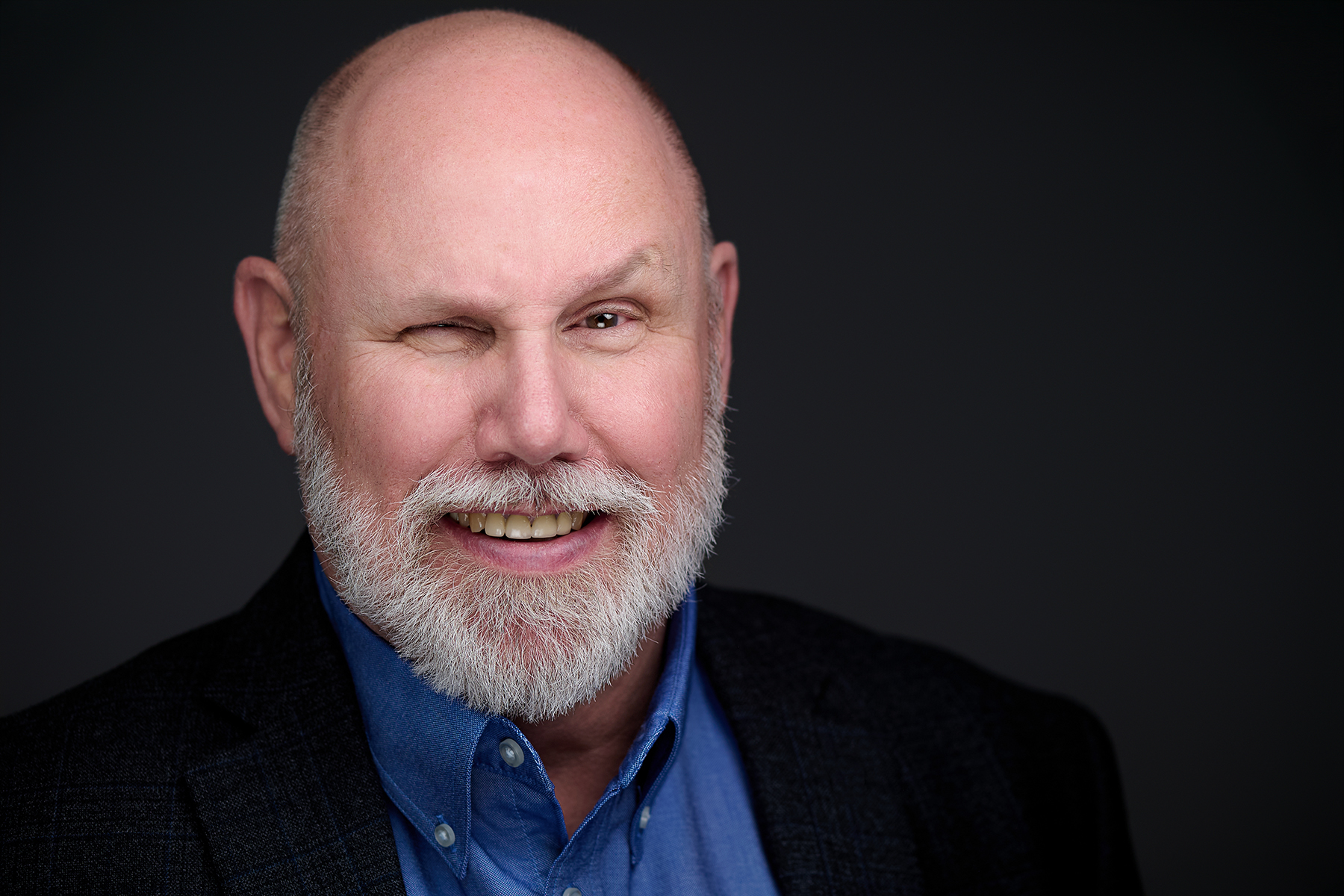 Headshot Executive: Bob Evart