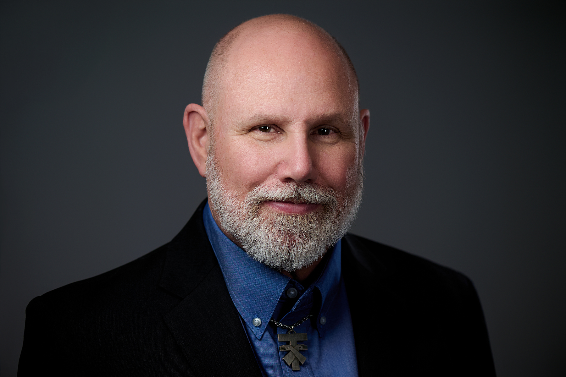 Bob Evart: Headshot Executive